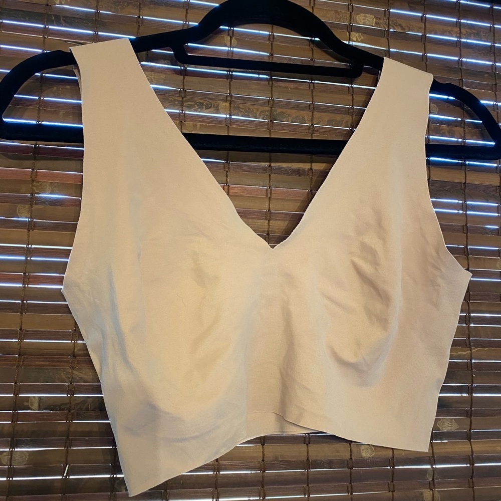 True Body V Neck bra